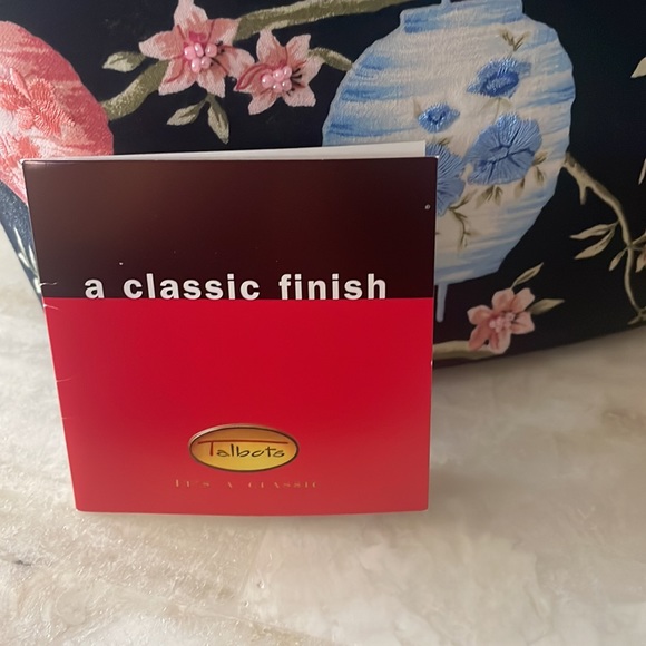 NWOT. Talbots Chinese paper lantern handbag - Picture 4 of 5